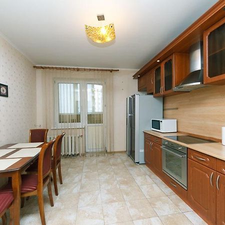 Apartamento Sribnokilska 22 Kiev Exterior foto